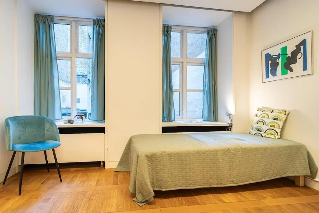 120M2 Near Culture Icons - Historic Fredericiagade Apartment Copenhagen
